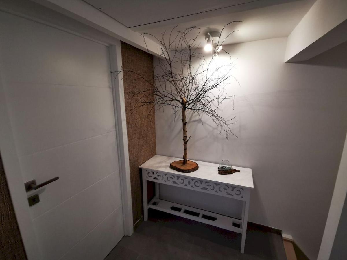 L'Atelier Villa Houyet Luaran gambar