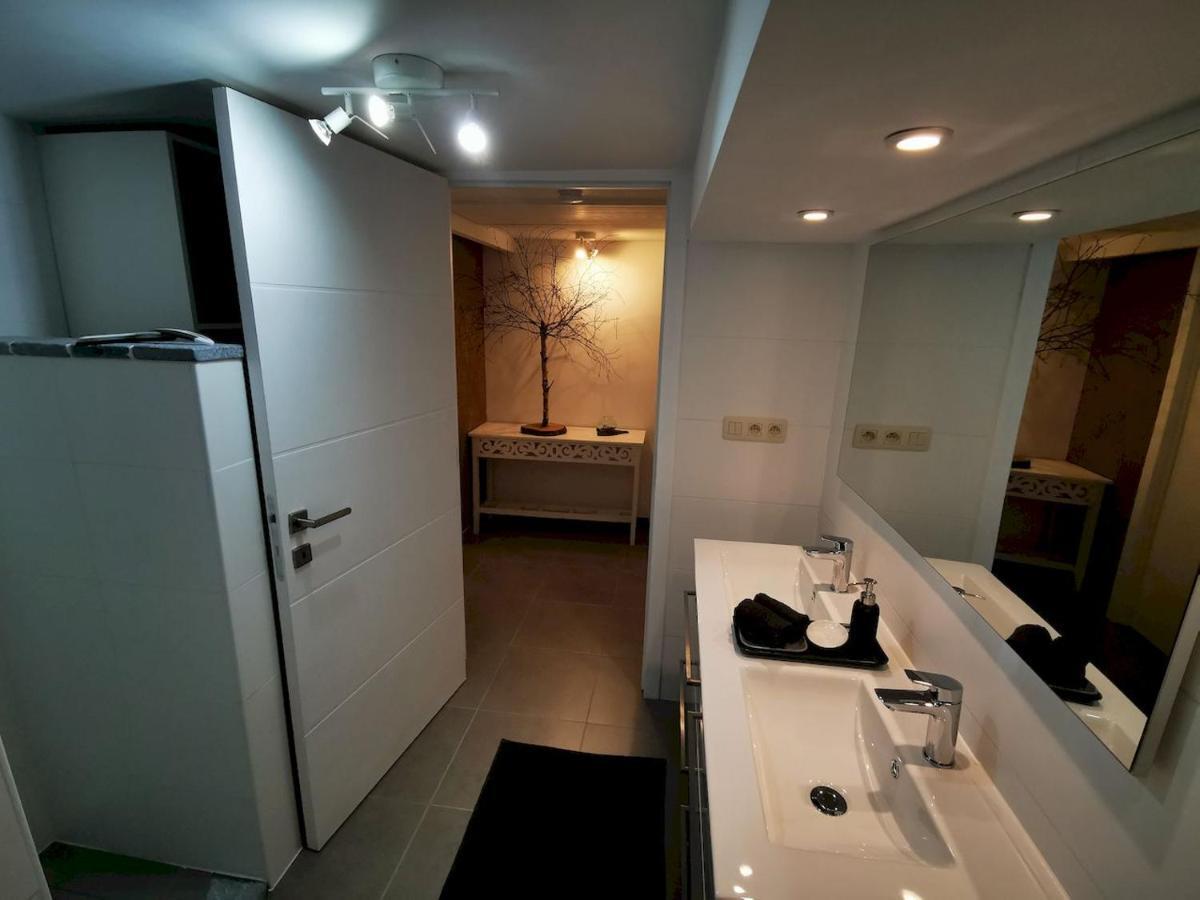 L'Atelier Villa Houyet Luaran gambar